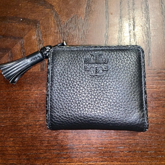 Tory Burch Handbags - TORY BURCH Black Taylor Mini Wallet